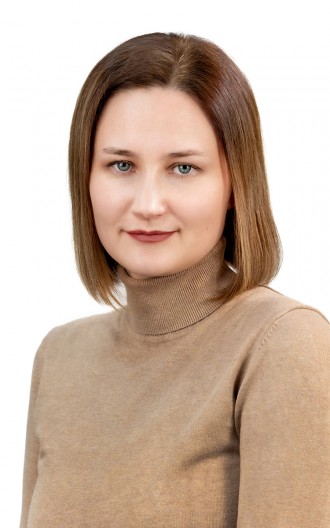 ПОДГАЙСКАЯ Юлия Николаевна, провизор-маркетолог группы по ценообразованию отдела лекарственного обеспечения и конкурсных закупок